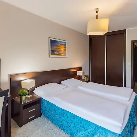 Apartament Vacationclub - Aquarius 98 *